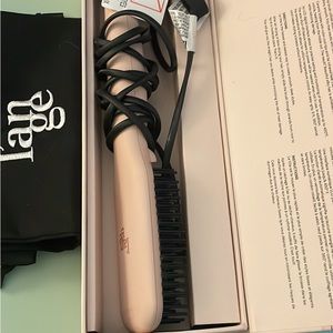 l'ange Le Vite Ceramic Straightening Brush Pink